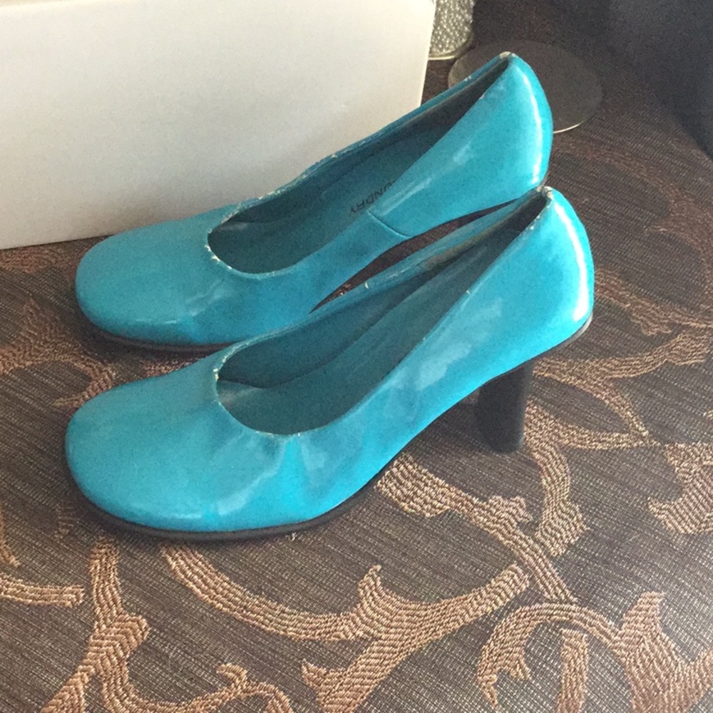 Chinese Laundry shoes